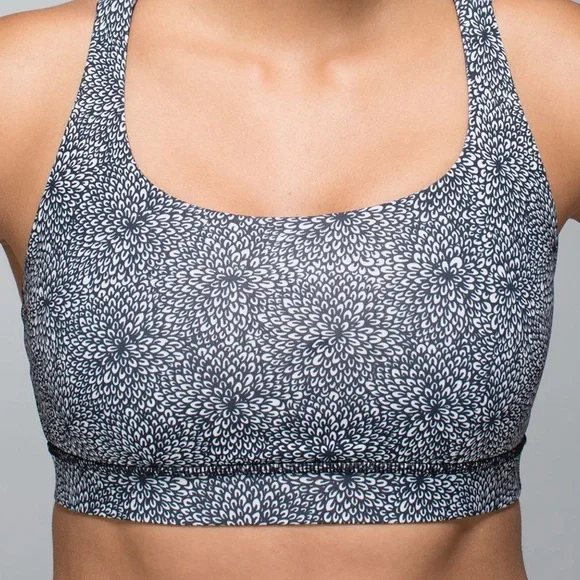 Lululemon sports bra plush petal black size 8 - Picture 4 of 6